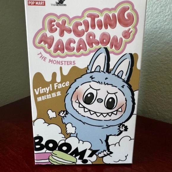 Pop Mart The Monsters - Exciting Macaron - Lychee Berry - (pink) SEALED BOX - Picture 4 of 7